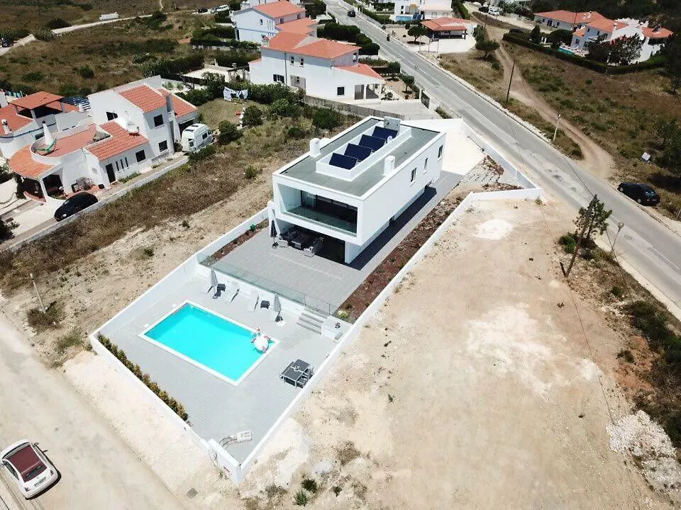 Biscuttela Vicentina Villa Praia da Arrifana